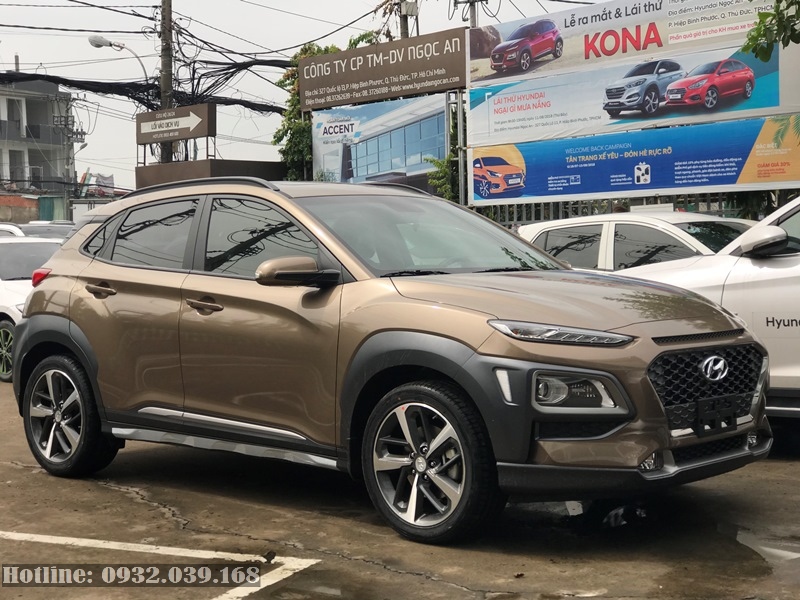 Hình xe Hyundai Kona 2021 màu Vàng cát (nâu)