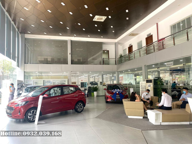Showroom trưng bày xe Hyundai Phạm Văn Đồng
