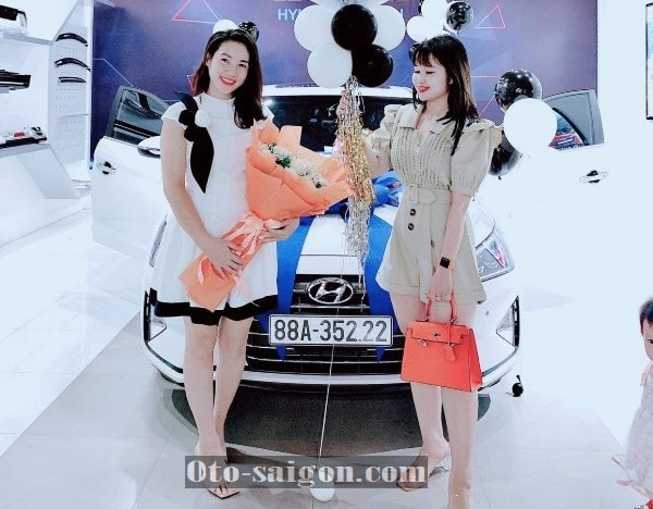 Giá xe Elantra Sport tại Hyundai Lào Cai