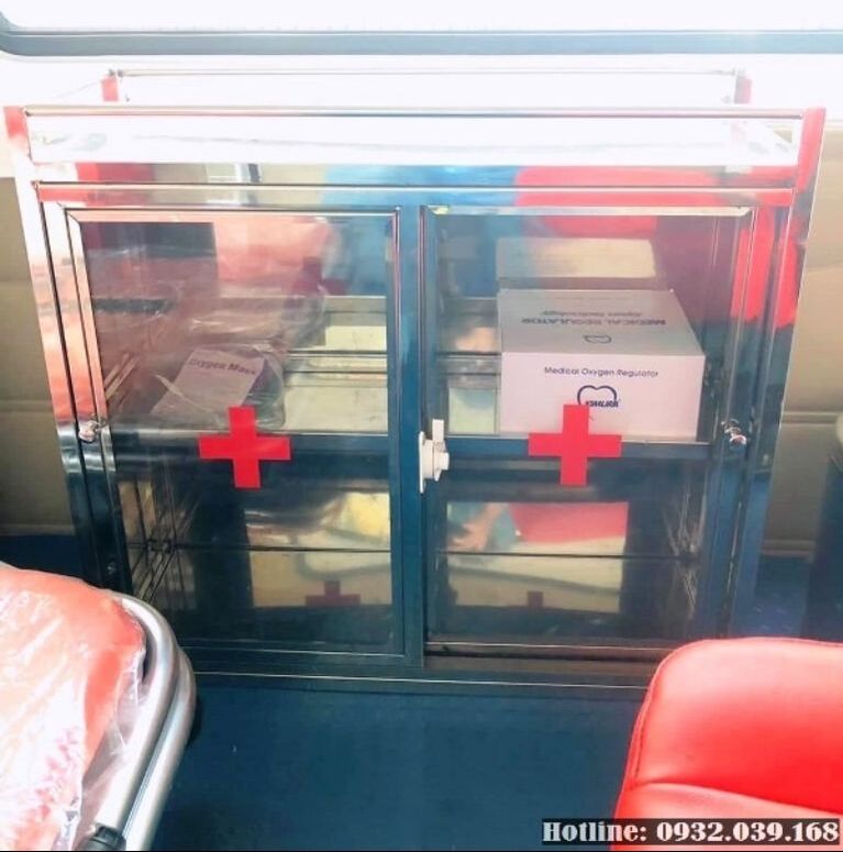 Thùng đồ tủ thuốc chuyên dụng Inox cao cấp dễ vệ sinh ford cứu thương transit